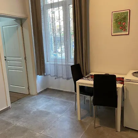 Apartament The Post